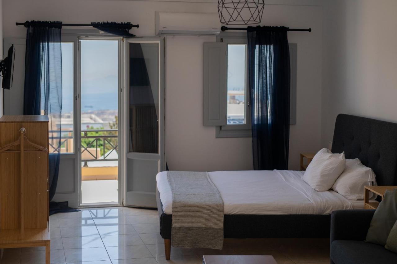 K & G Central Apartments Fira Bagian luar foto