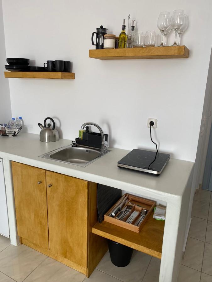 K & G Central Apartments Fira Bagian luar foto