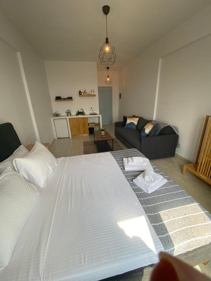 K & G Central Apartments Fira Bagian luar foto