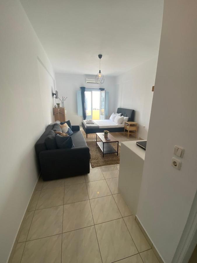 K & G Central Apartments Fira Bagian luar foto